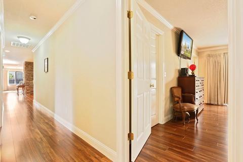 910 Tehama Dr, Lodi, CA 95242 photo 17
