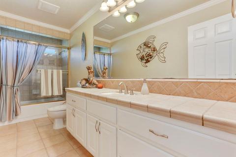 910 Tehama Dr, Lodi, CA 95242 photo 12