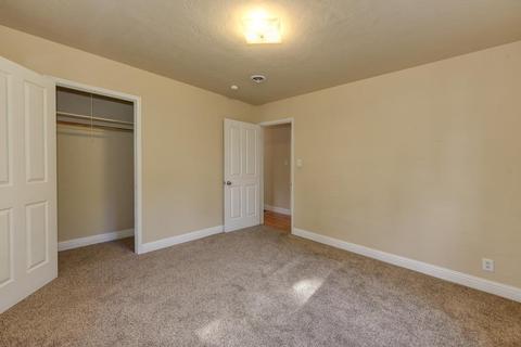 1020 W Walnut St, Lodi, CA 95240 photo 22