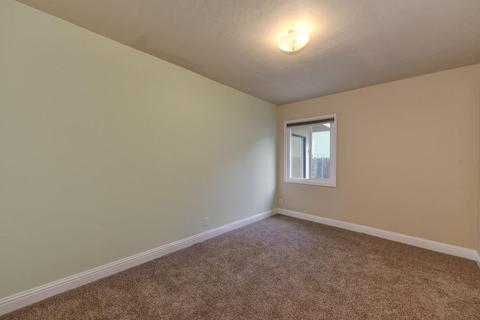 1020 W Walnut St, Lodi, CA 95240 photo 24