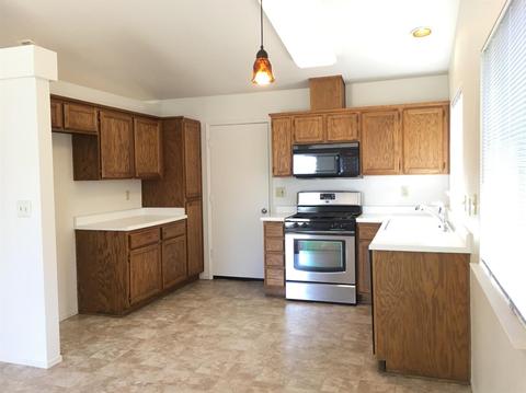 4118 Donald Dr, Olivehurst, CA 95961 photo 4