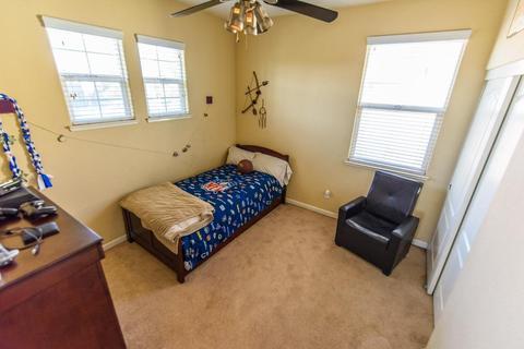 240 Crescent Moon Dr, Lathrop, CA 95330 photo 20