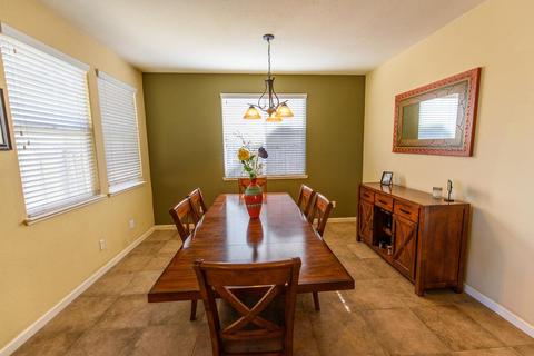 240 Crescent Moon Dr, Lathrop, CA 95330 photo 9