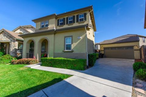240 Crescent Moon Dr, Lathrop, CA 95330 photo 1