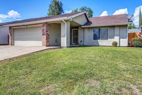 3949 Running Bear Way, Antelope, CA 95843 photo 2