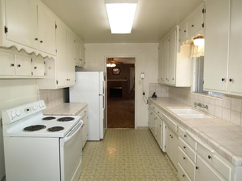1901 Enslen Ave, Modesto, CA 95350 photo 12