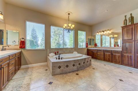 9780 Stablegate Rd, Wilton, CA 95693 photo 3