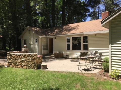 6725 Ridgeway Dr, Pollock Pines, CA 95726 photo 1