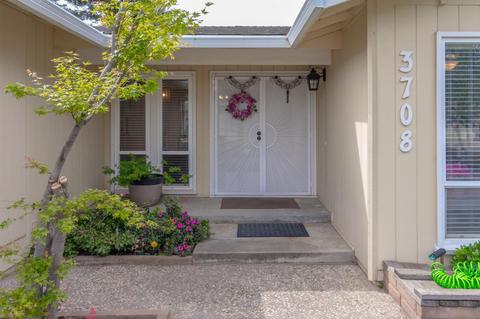 3708 Springcreek Dr, Modesto, CA 95355 photo 4