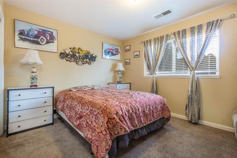 1208 Guiseppe Ln, Modesto, CA 95355 photo 13