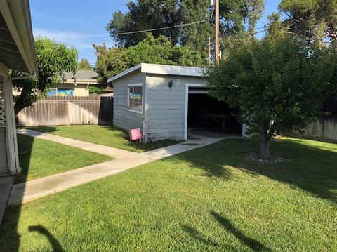 811 Sperry Ave, Patterson, CA 95363 photo 3