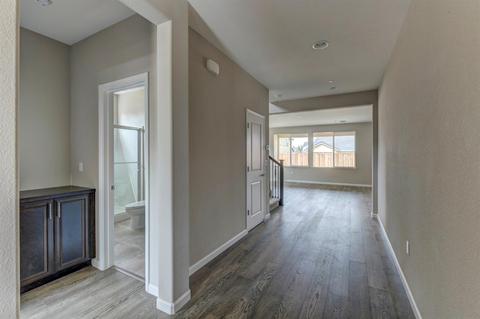 741 John Roos Ave, Ripon, CA 95366 photo 4