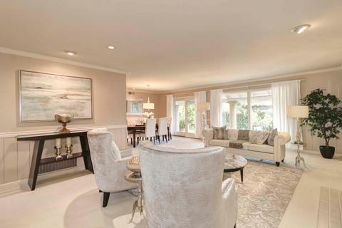1526 Barnett Cir, Carmichael, CA 95608 photo 3