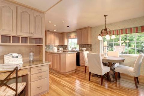 1526 Barnett Cir, Carmichael, CA 95608 photo 8