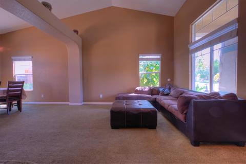 3893 Bella Flora Dr, Ceres, CA 95307 photo 5