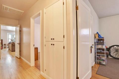220 N Crescent Ave, Lodi, CA 95240 photo 2