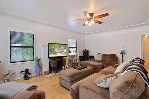 220 N Crescent Ave, Lodi, CA 95240 photo 8