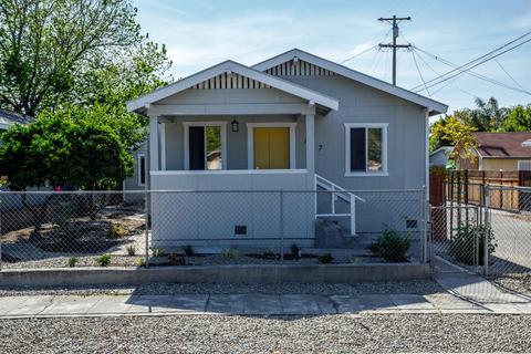 117 C St, Tracy, CA 95376 photo 1