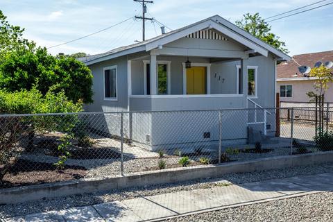 117 C St, Tracy, CA 95376 photo 2