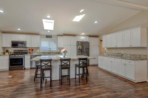 2733 Albany Ave, Davis, CA 95618 photo 10