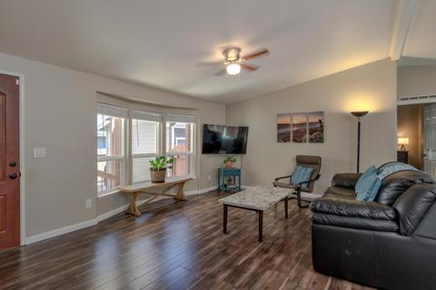 2733 Albany Ave, Davis, CA 95618 photo 6