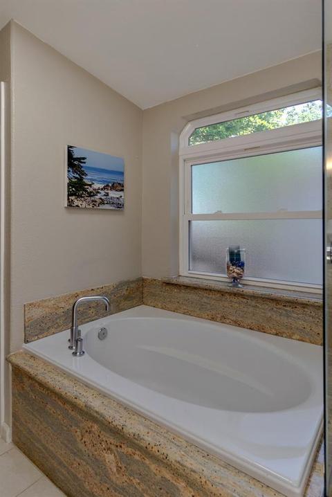 2733 Albany Ave, Davis, CA 95618 photo 18