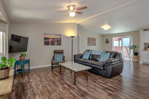 2733 Albany Ave, Davis, CA 95618 photo 5