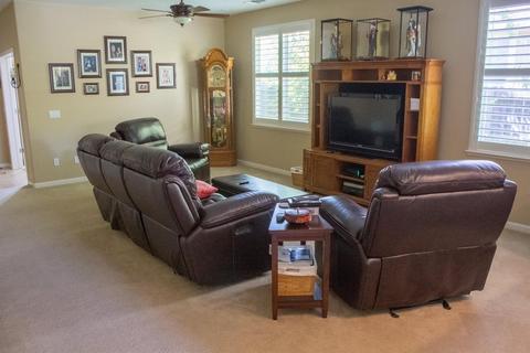 1586 Hometown Ln, Manteca, CA 95337 photo 8