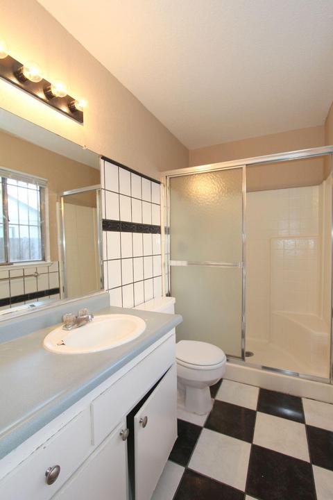 2316 E 8th St, Stockton, CA 95206 photo 7