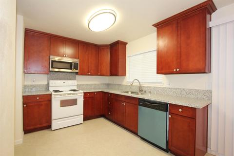 628 E Jackson St, Stockton, CA 95206 photo 4