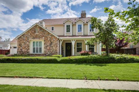 2068 Fairway Oaks Dr, Ripon, CA 95366 photo 2