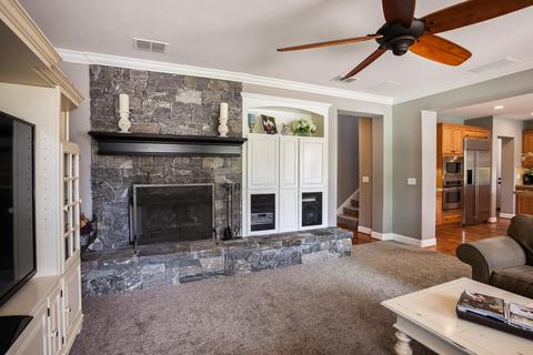 2068 Fairway Oaks Dr, Ripon, CA 95366 photo 13