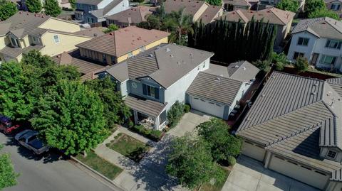 1932 Caprice Dr, Turlock, CA 95382 photo 2