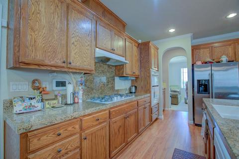 1932 Caprice Dr, Turlock, CA 95382 photo 6
