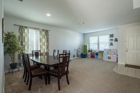 3304 Maple Ridge Dr, Modesto, CA 95355 photo 2