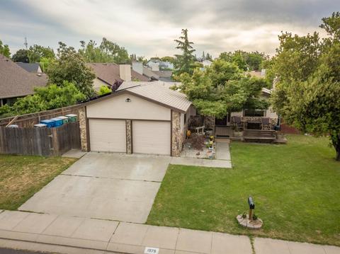 1075 Dill Way, Manteca, CA 95337 photo 2