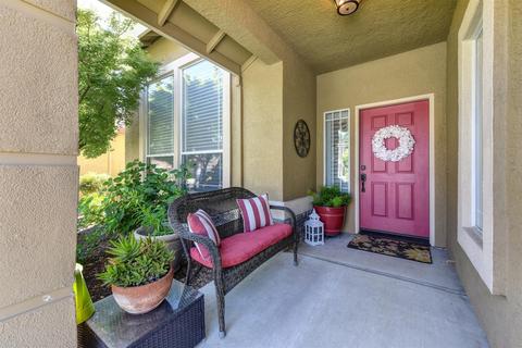 5407 Evan Ct, Rocklin, CA 95765 photo 2