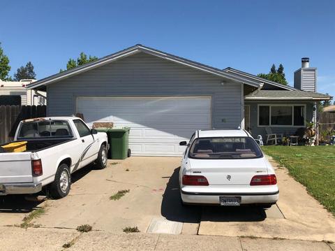 235 Eric Cir, Galt, CA 95632 photo 2