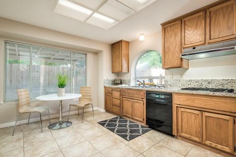 2918 Tamarind Ct, Antelope, CA 95843 photo 12