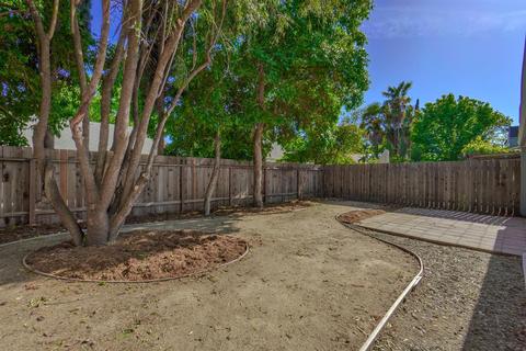 136 Grande Ave, Davis, CA 95616 photo 23