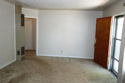 1620 Rouse Ave, Modesto, CA 95351 photo 4