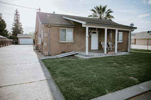 1329 Irwin Ave, Escalon, CA 95320 photo 1