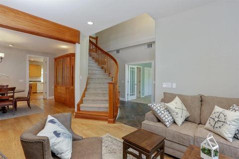 2134 Saint Elias Pl, Davis, CA 95616 photo 15