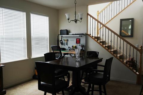 35 Bella Flora Ln, Patterson, CA 95363 photo 4