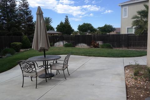 35 Bella Flora Ln, Patterson, CA 95363 photo 15