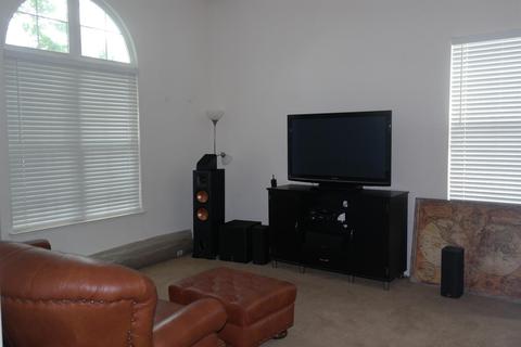 35 Bella Flora Ln, Patterson, CA 95363 photo 3