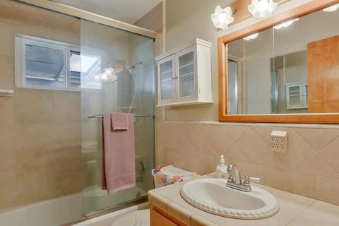 632 E Mayfair Ave, Stockton, CA 95207 photo 24