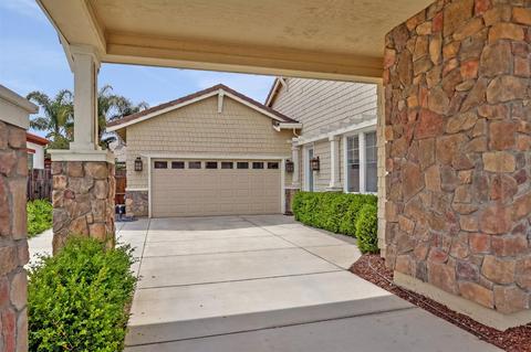 1768 Starflower Dr, Tracy, CA 95376 photo 4