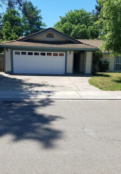 2816 March Ct, Modesto, CA 95358 photo 1