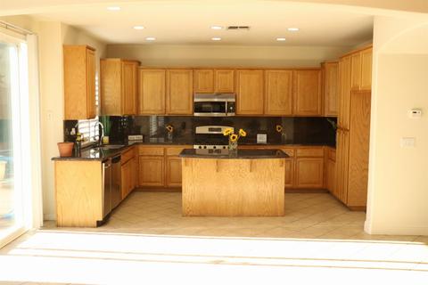 583 Veneto Ct, Tracy, CA 95377 photo 6